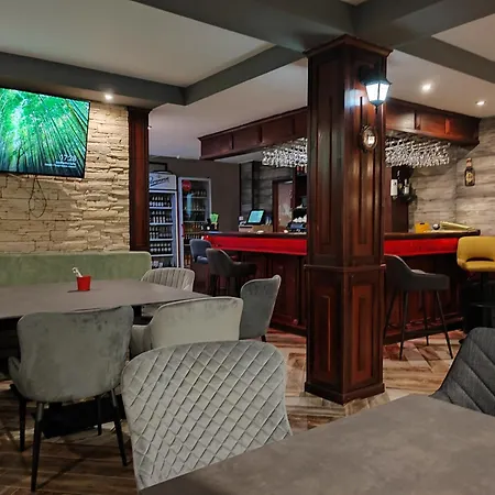 Globus Гостевой дом Китен