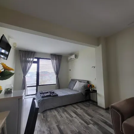 Globus Kiten Guest house 2*