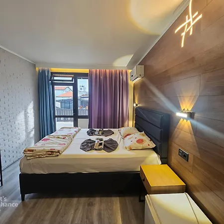 Globus Гостевой дом 2*