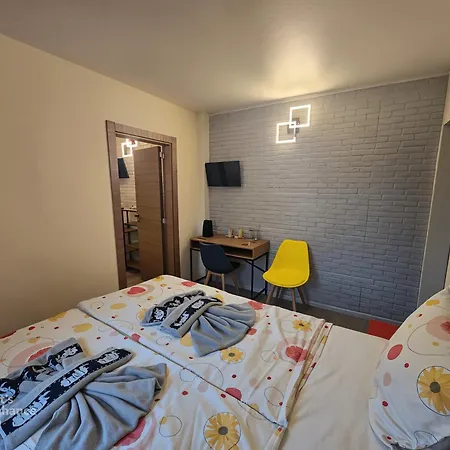 Casa de hóspedes Globus 2*