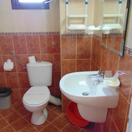 Πανσιόν Globus 2*