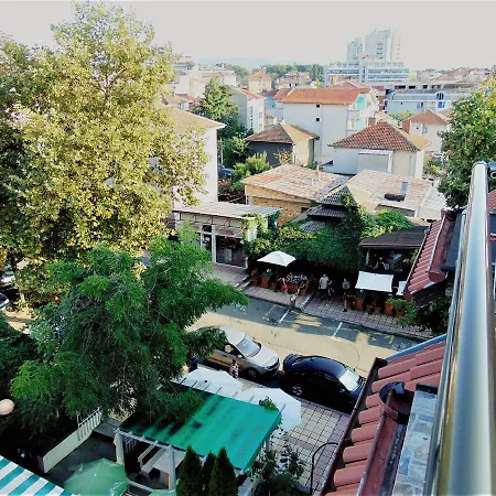 Globus Kiten Guest house 2*